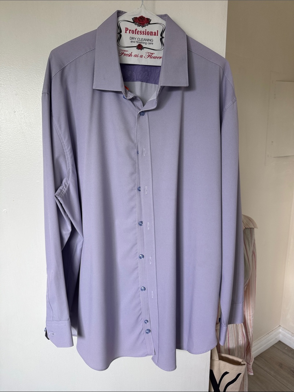 TALLIA Men's Lavender Dress Shirt